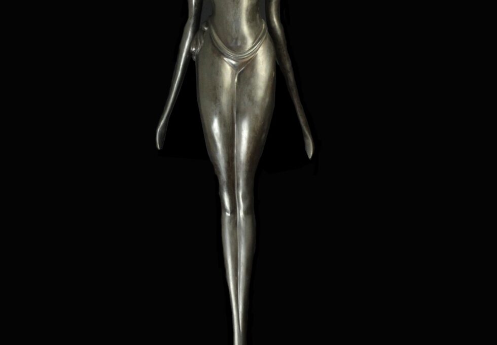 企業収蔵品 超特大作品 ブロンズ 裸婦像 高146.5cm 19.8㎏ を買い取りいたしました。