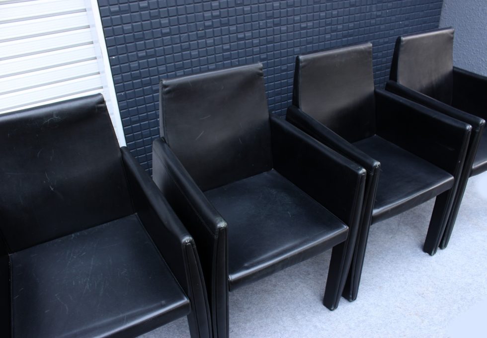 アルフレックス ダイニングチェアを買取りいたしました。