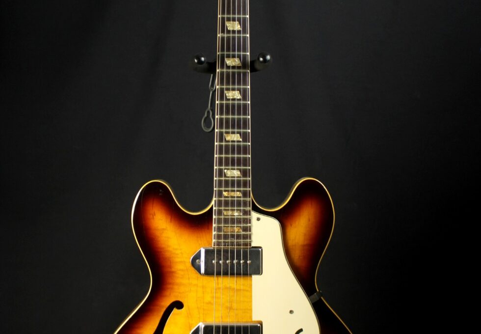 Epiphone Casino エピフォン カジノ サンバースト アコースティックギターを買い取りいたしました。