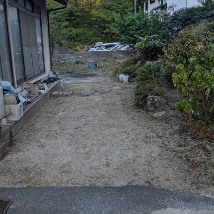 小田様 除草作業 before after